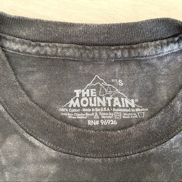 The Mountain Black Lab Dog Face All Over Graphic Tie
Dye Unisex T-Shirt , S - Picture 3 of 3